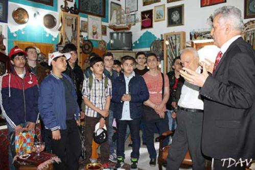 Türk Dünyası Bakü Atatürk Lisemizin Öğrencileri Vakfımızı Ziyaret Etti