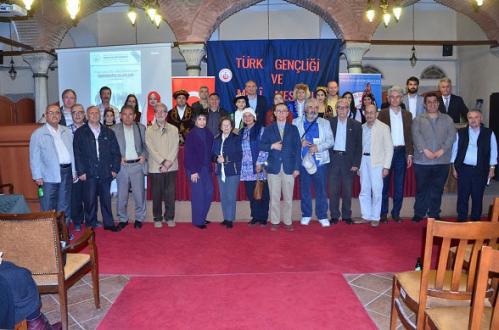 Turan Kültür Merkezi - Türk Gençliği ve Milli Meseleler / Üniversite Olayları