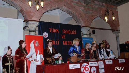 Turan Kültür Merkezi - Türk Gençliği ve Milli Meseleler / Üniversite Olayları