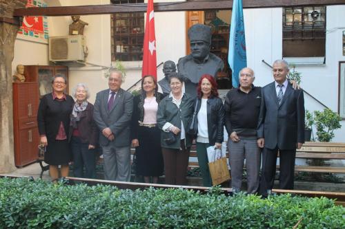 Turan Kültür Merkezi - Ey Güzel Kırım / Kırım Kadınları ve Kahramanları