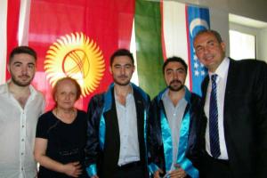 Türk Dünyası Bakü İşletme Fakültesi 2013 Mezuniyet