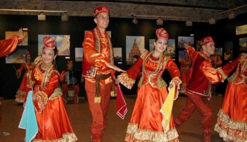 Türk Dünyası’nın Objektifinden Tataristan Sergisi’nin Açılışına Katıldık